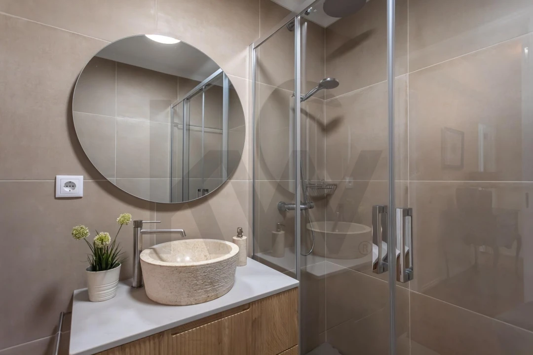 Apartamento T3 para Venda em Campolide Foto 38
