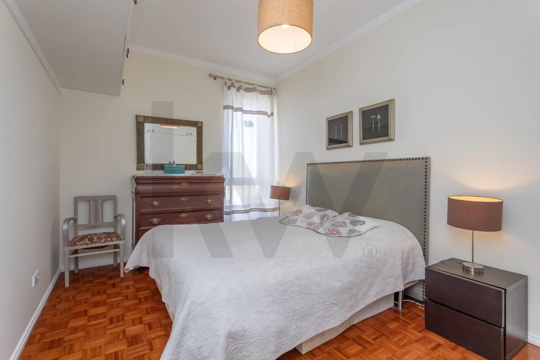 Apartamento T3 para Venda em Campolide Foto 34