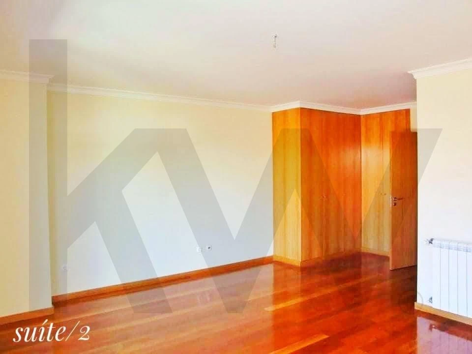 Moradia T4 para Venda em Matosinhos e Leça da Palmeira Foto 7