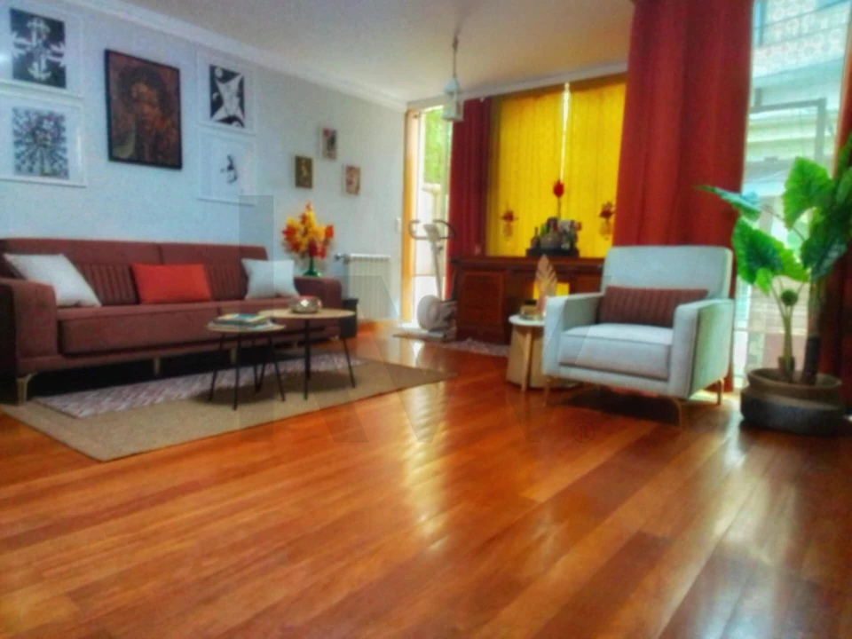 Moradia T4 para Venda em Matosinhos e Leça da Palmeira Foto 1