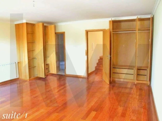 Moradia T4 para Venda em Matosinhos e Leça da Palmeira Foto 11