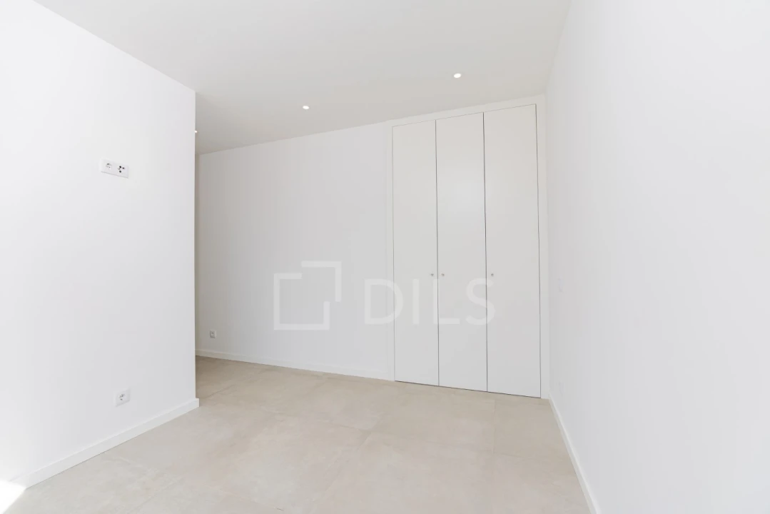 Moradia T3 para Venda em Mexilhoeira Grande Foto 16