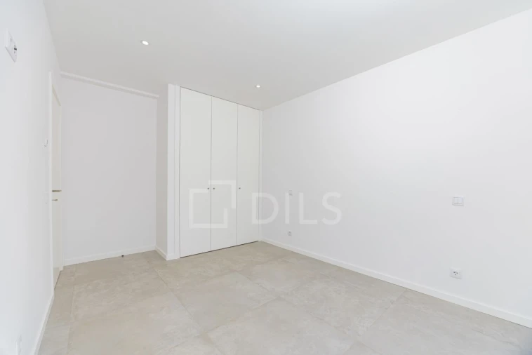 Moradia T3 para Venda em Mexilhoeira Grande Foto 12