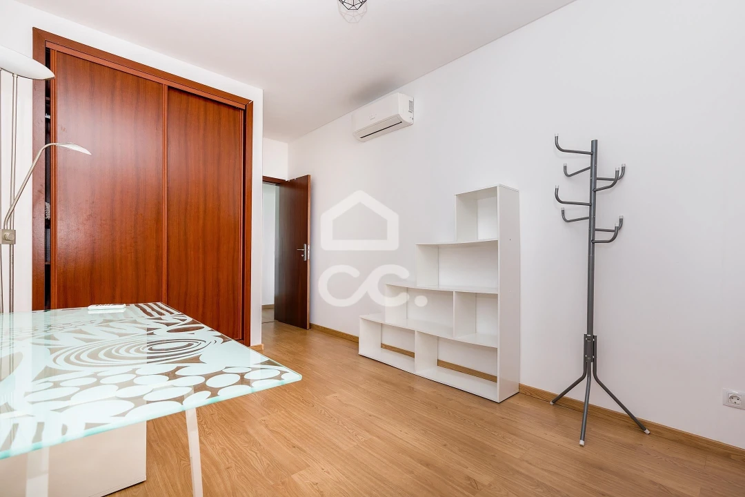 Apartamento T2 para Venda em Malagueira e Horta das Figueiras Foto 11