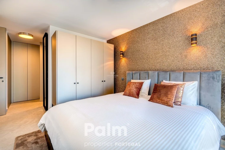 Apartamento T4 para Venda em Alvor Foto 23