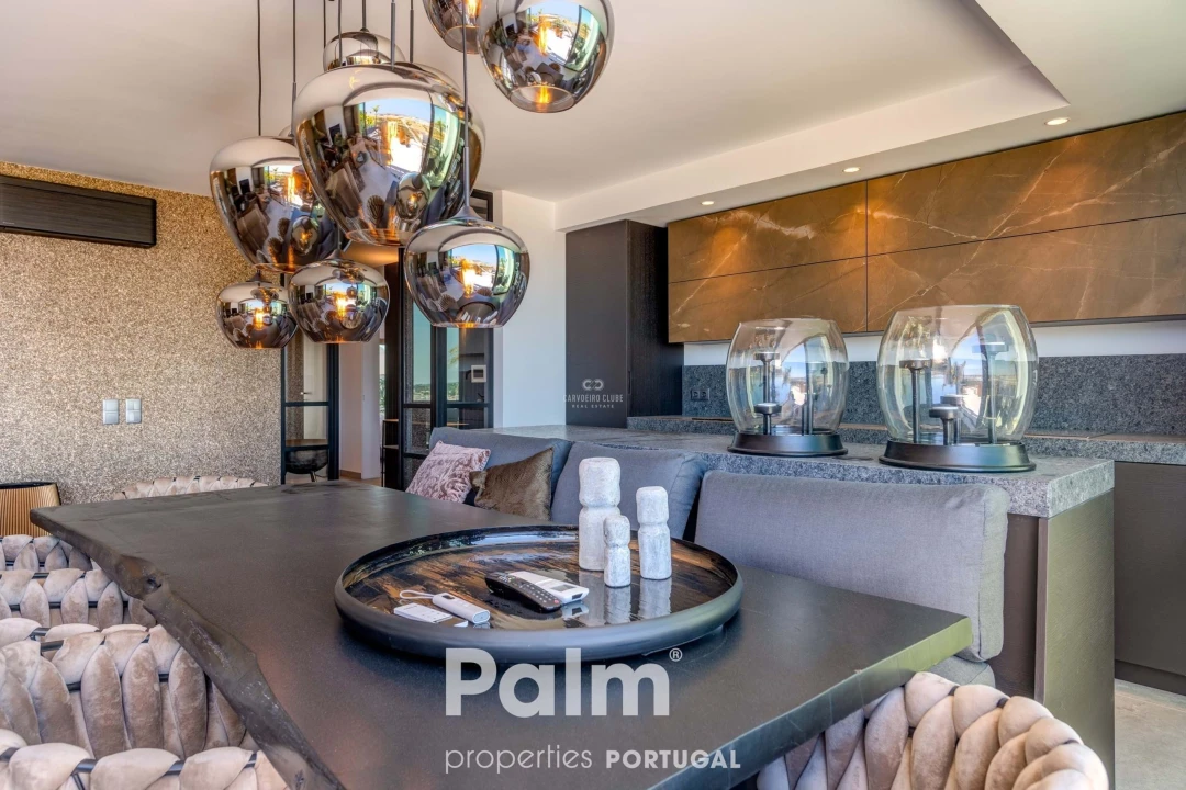 Apartamento T4 para Venda em Alvor Foto 9