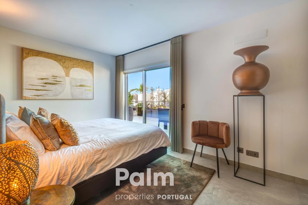 Apartamento T6 para Venda em Alvor Foto 20