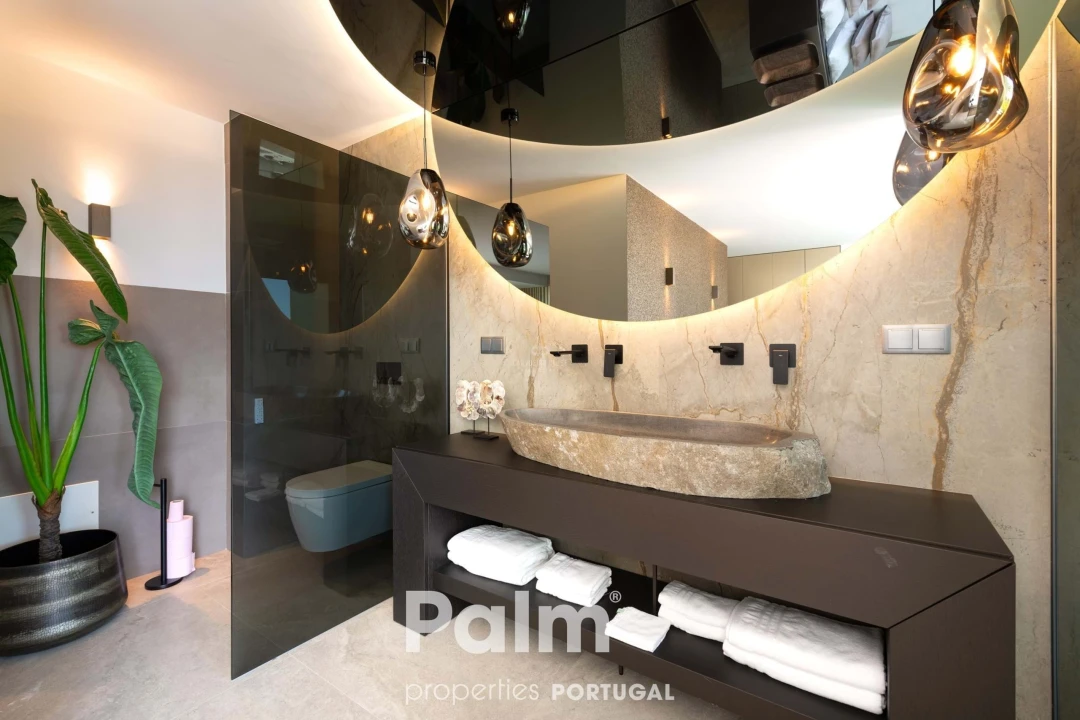 Apartamento T6 para Venda em Alvor Foto 29