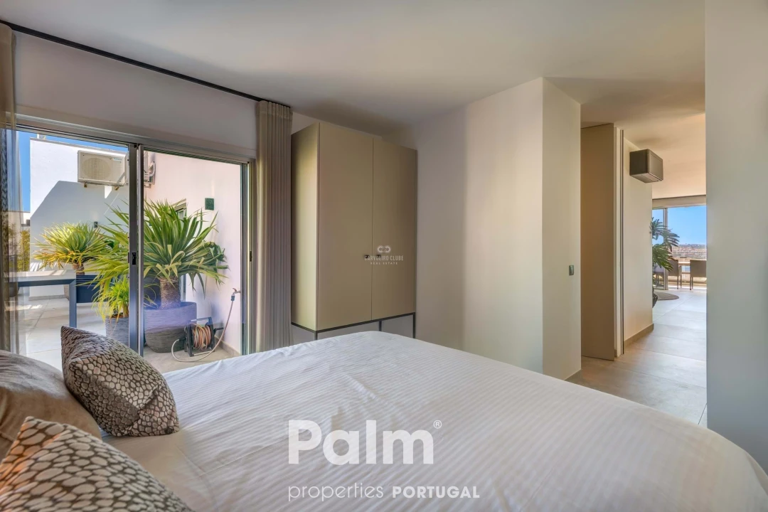 Apartamento T6 para Venda em Alvor Foto 38