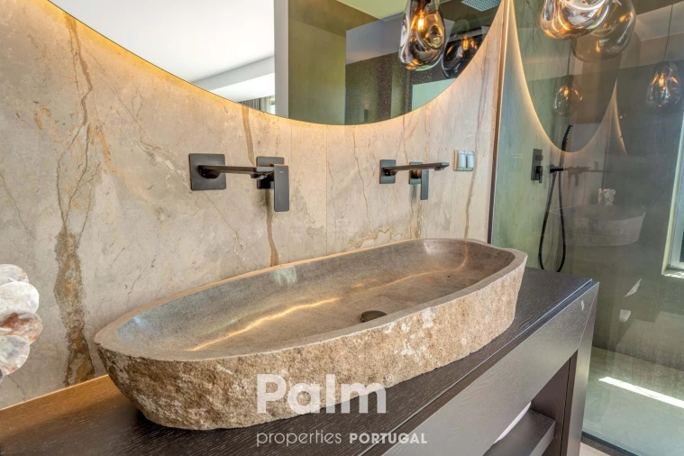 Apartamento T6 para Venda em Alvor Foto 31