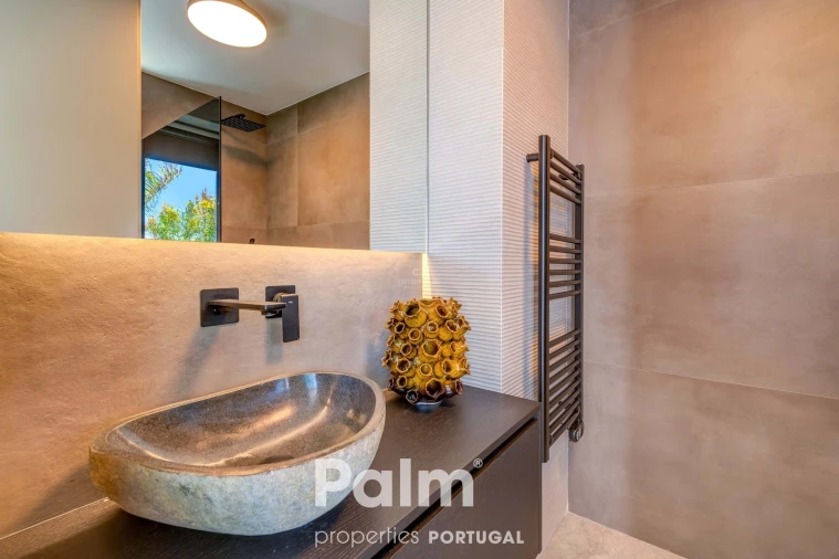 Apartamento T6 para Venda em Alvor Foto 42