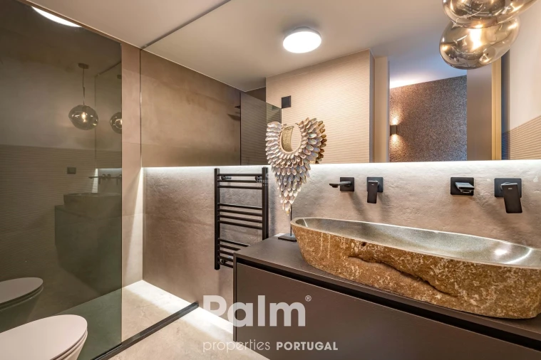 Apartamento T6 para Venda em Alvor Foto 19