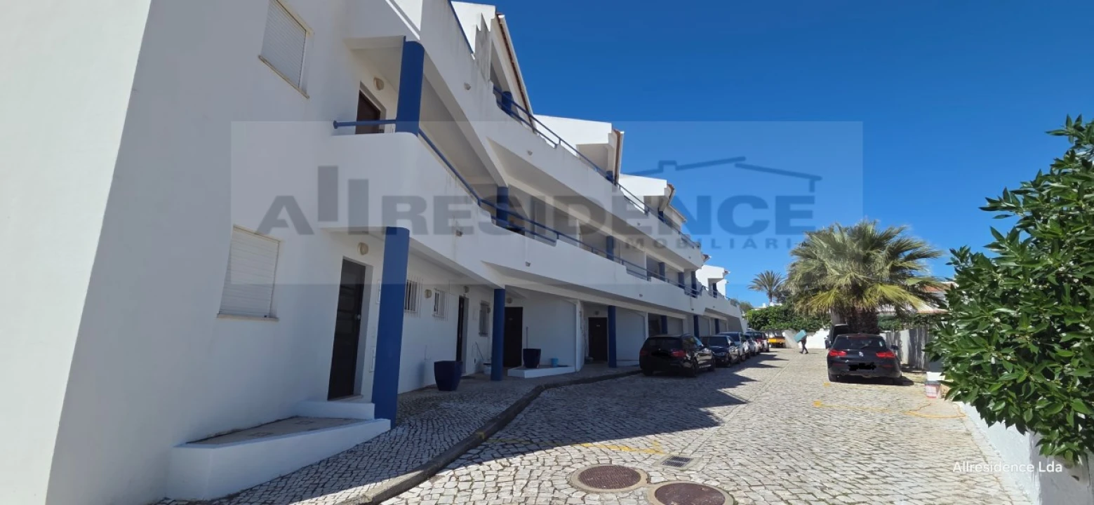 Apartamento T1 para Venda em Albufeira e Olhos de Água Foto 6
