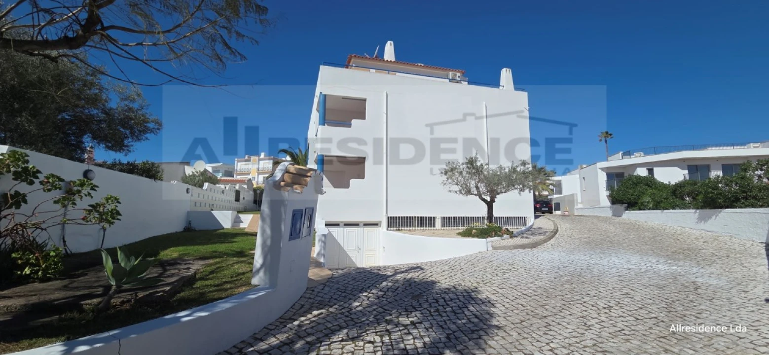 Apartamento T1 para Venda em Albufeira e Olhos de Água Foto 7