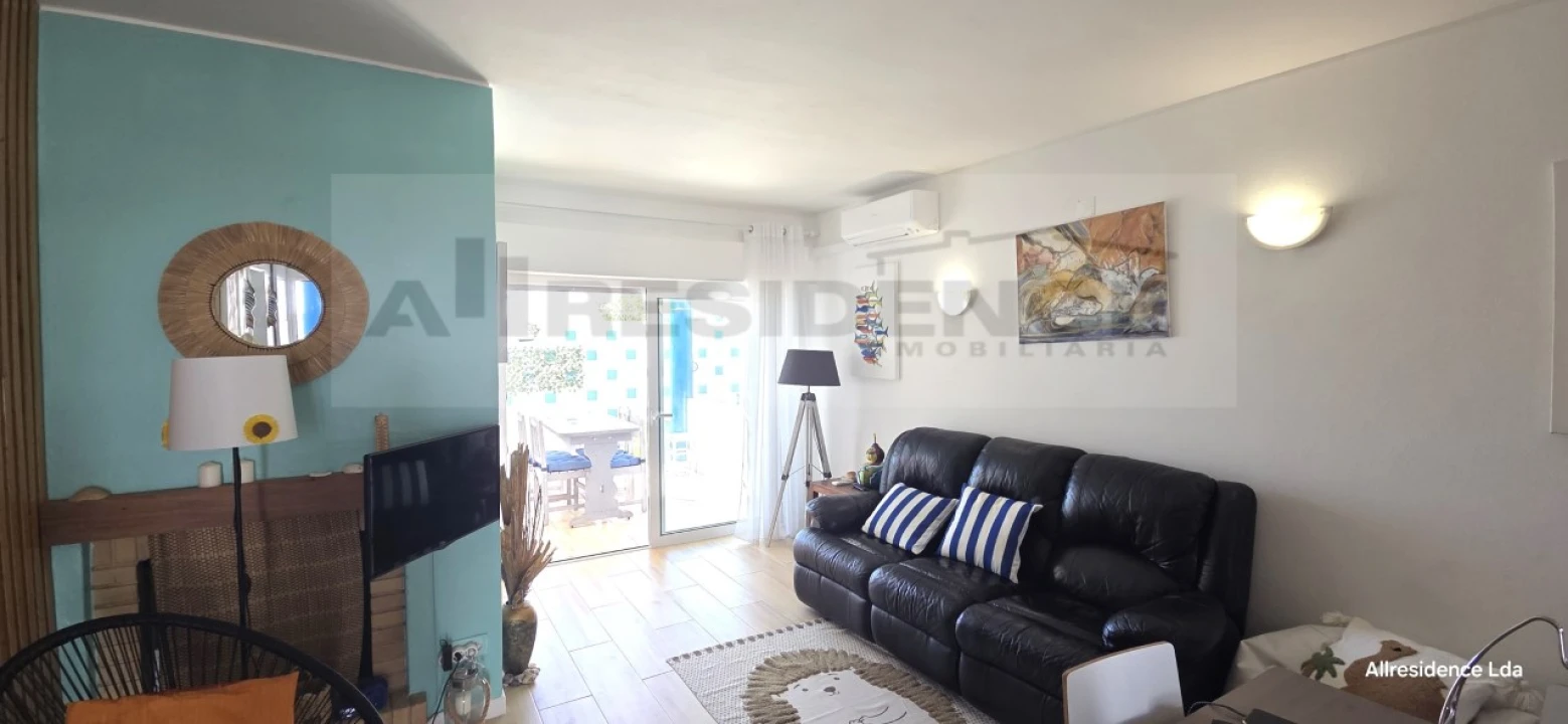 Apartamento T1 para Venda em Albufeira e Olhos de Água Foto 12