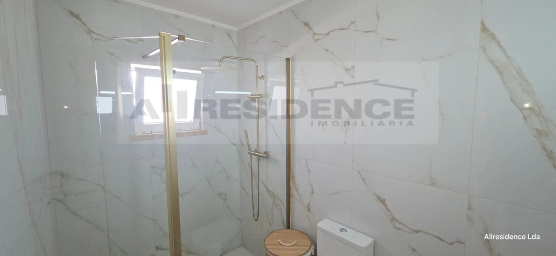Apartamento T1 para Venda em Albufeira e Olhos de Água Foto 19