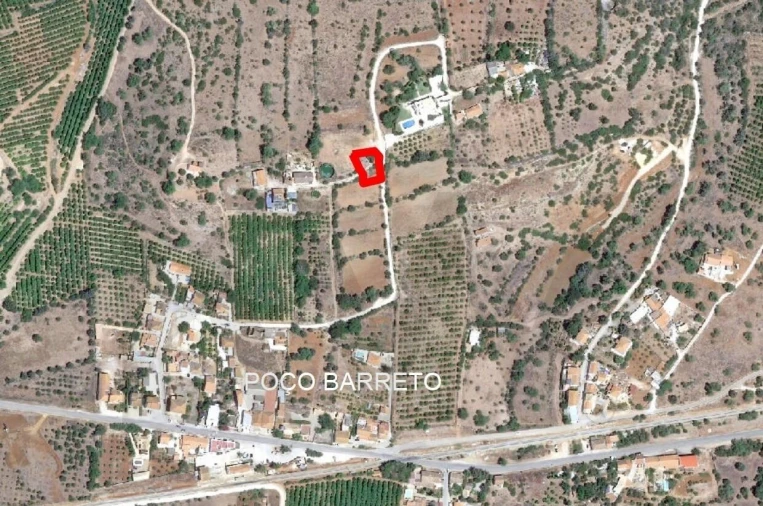 Moradia T2 para Venda em São Silvestre Foto 24