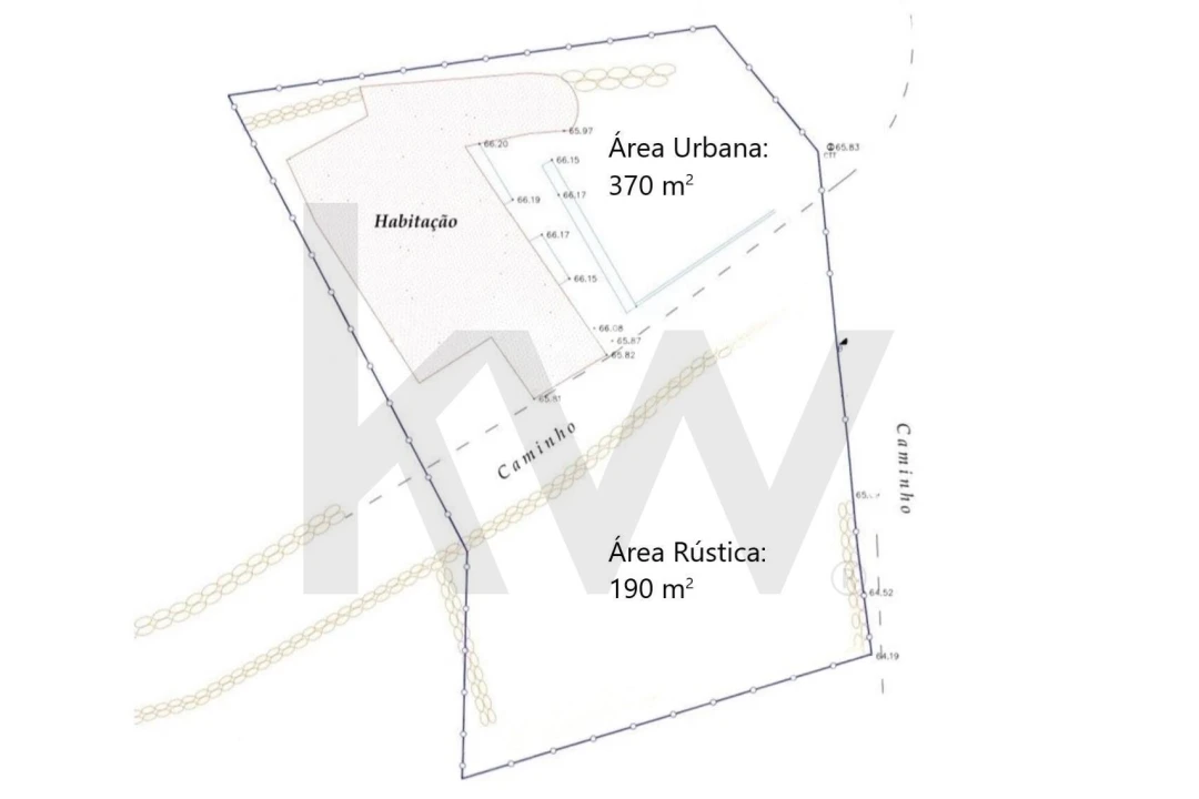 Moradia T2 para Venda em São Silvestre Foto 27