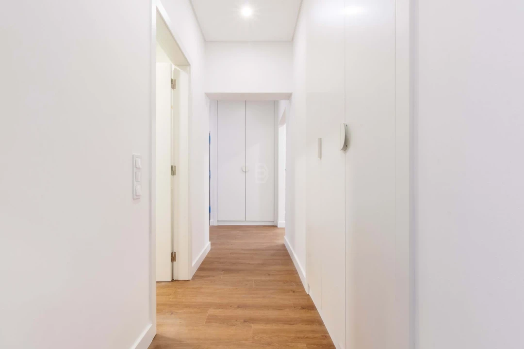 Apartamento T3 para Arrendamento em Algés, Linda-A-Velha e Cruz Quebrada-Dafundo Foto 20