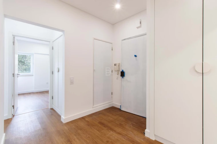 Apartamento T3 para Arrendamento em Algés, Linda-A-Velha e Cruz Quebrada-Dafundo Foto 32