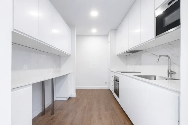 Apartamento T3 para Arrendamento em Algés, Linda-A-Velha e Cruz Quebrada-Dafundo Foto 11