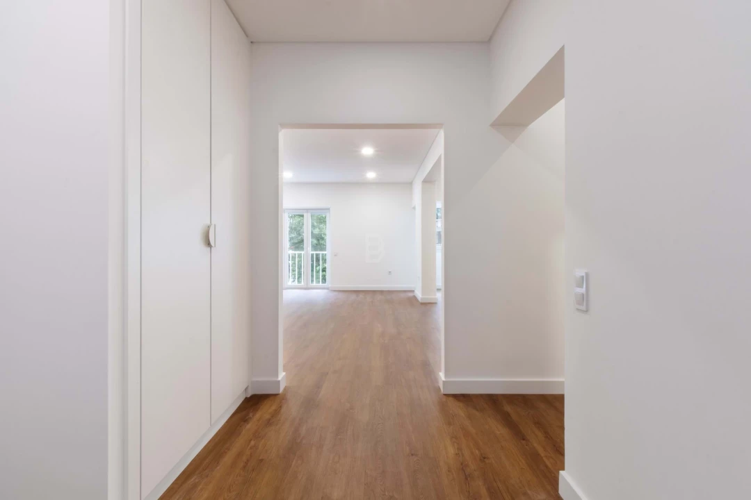 Apartamento T3 para Arrendamento em Algés, Linda-A-Velha e Cruz Quebrada-Dafundo Foto 10