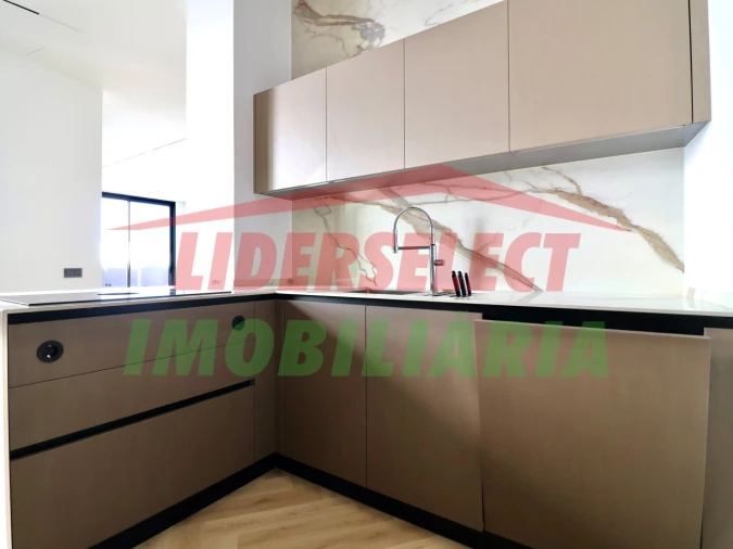 Apartamento T3 para Venda em Lourinhã e Atalaia Foto 10