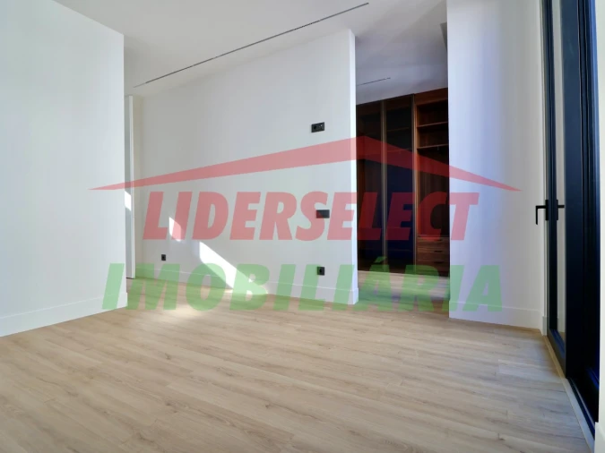 Apartamento T3 para Venda em Lourinhã e Atalaia Foto 24