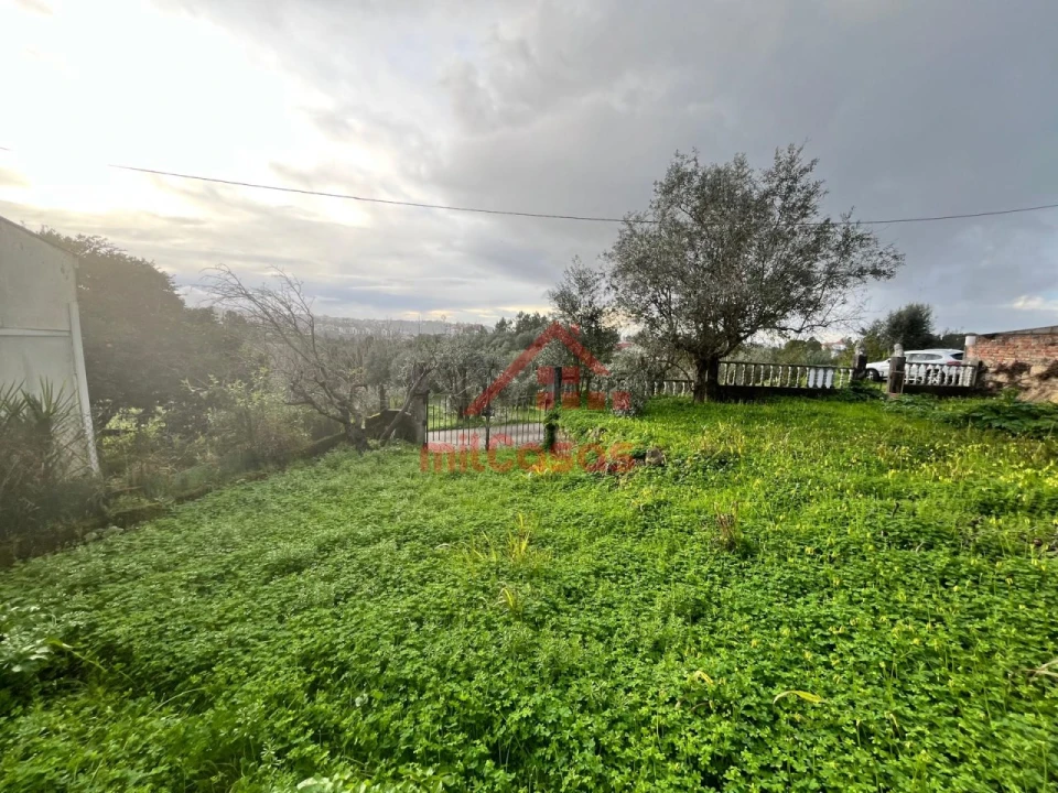 Moradia T5 para Venda em Santa Clara e Castelo Viegas Foto 17