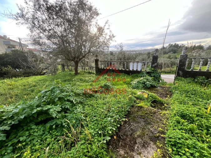 Moradia T5 para Venda em Santa Clara e Castelo Viegas Foto 3