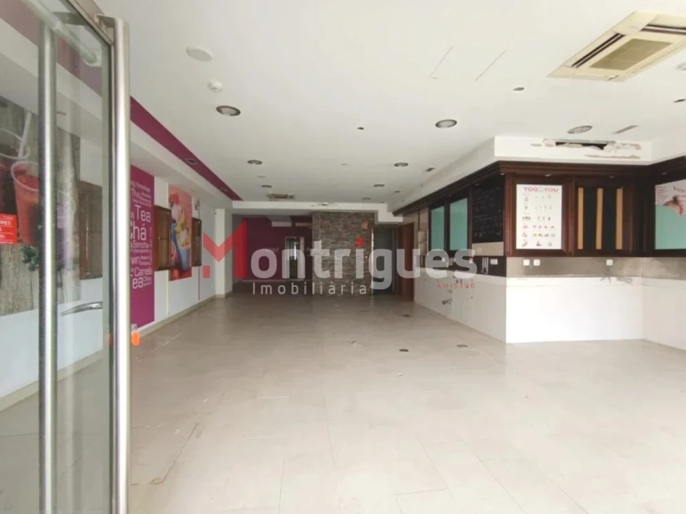 Loja para Arrendamento em Barreiro e Lavradio Foto 2