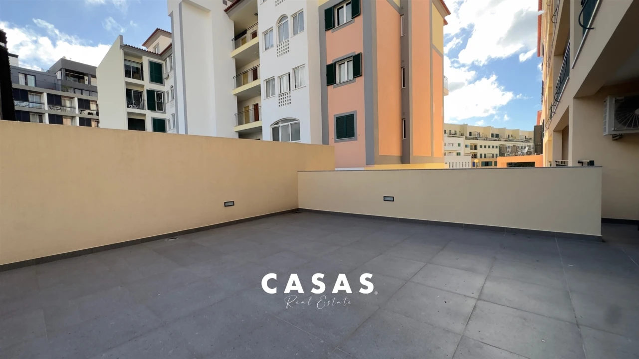 Apartamento T2 para Venda em Funchal (Se) Foto 4