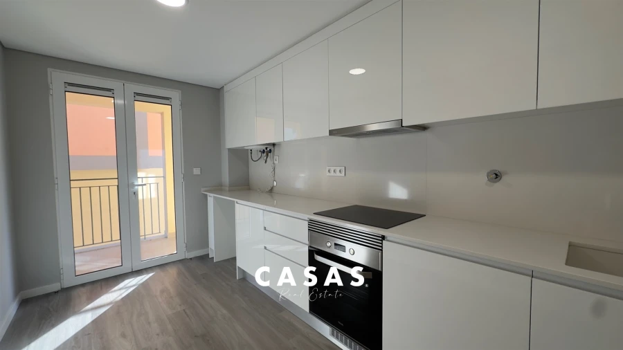 Apartamento T2 para Venda em Funchal (Se) Foto 5