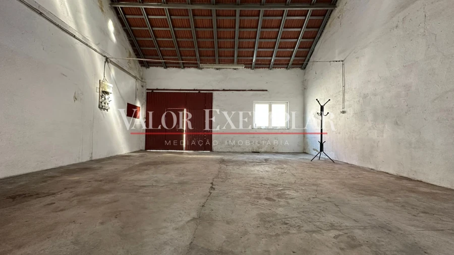 Armazém para Arrendamento em Montijo e Afonsoeiro