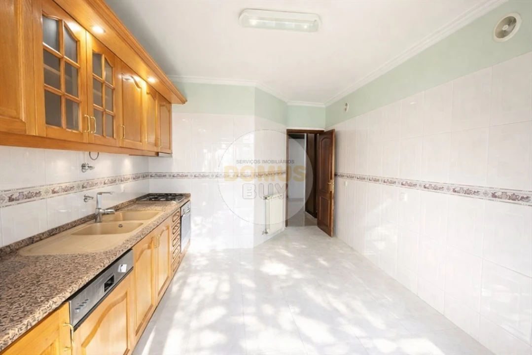 Apartamento T2 para Venda em Seixal, Arrentela e Aldeia de Paio Pires Foto 4