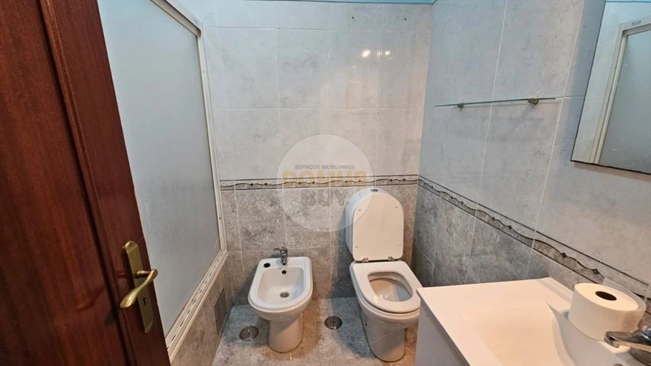 Apartamento T2 para Venda em Seixal, Arrentela e Aldeia de Paio Pires Foto 7