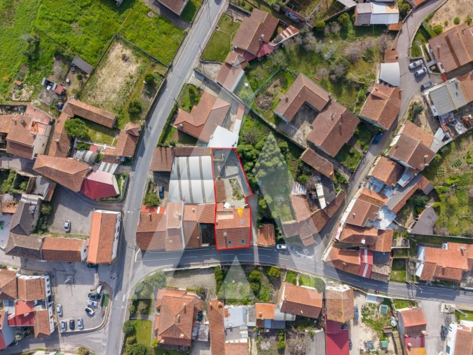 Moradia T4 para Venda em São Lourenço do Bairro Foto 51