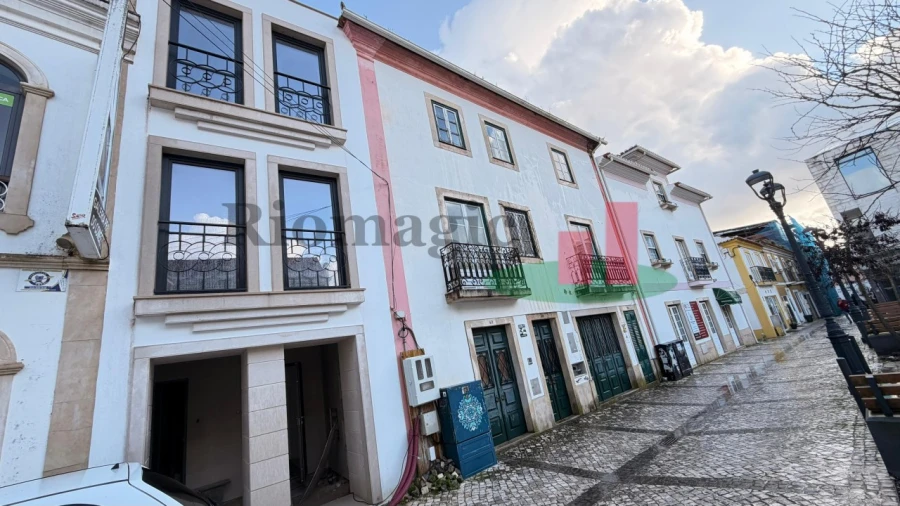 Apartamento T2 para Venda em Rio Maior Foto 21