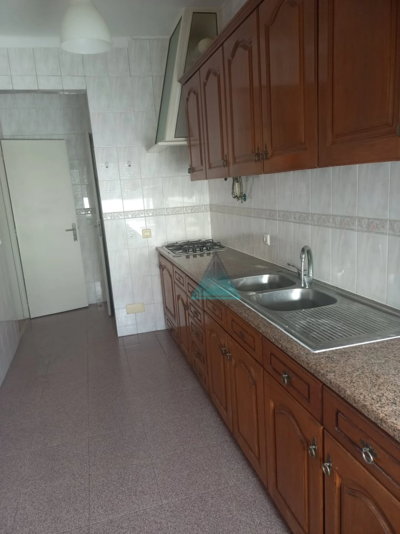 Apartamento T2 para Arrendamento em Sacavém e Prior Velho Foto 4