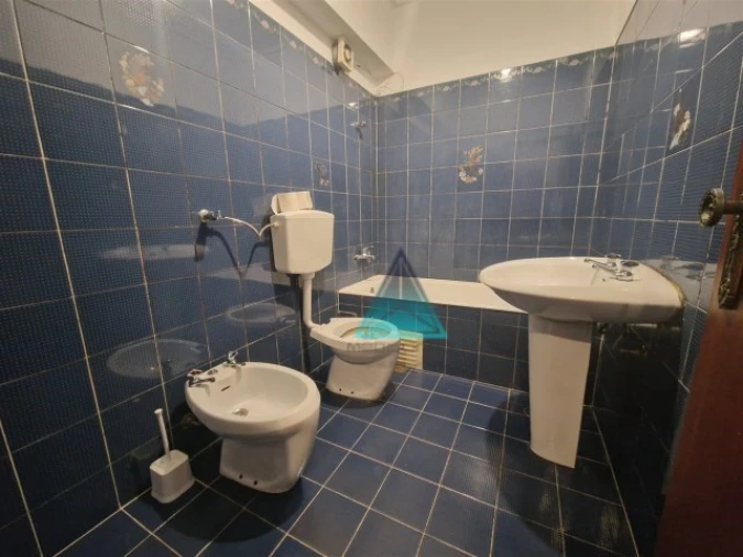 Apartamento T2 para Arrendamento em Sacavém e Prior Velho Foto 3