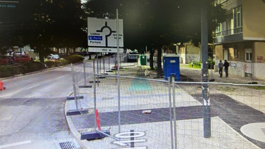 Apartamento T2 para Arrendamento em Sacavém e Prior Velho Foto 4