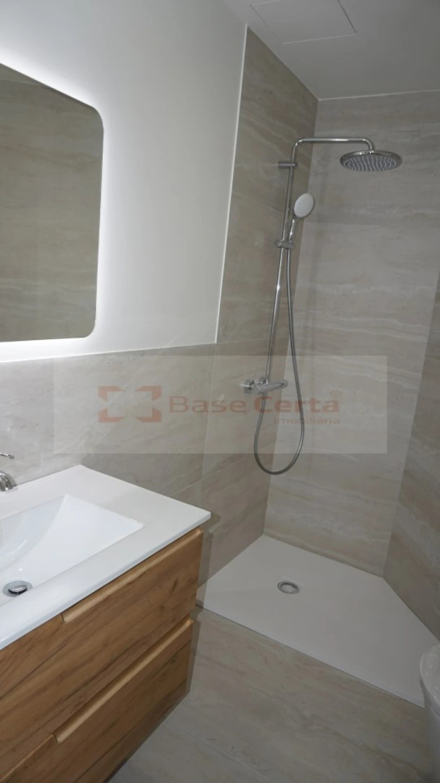 Apartamento T2 para Venda em Santa Clara Foto 22