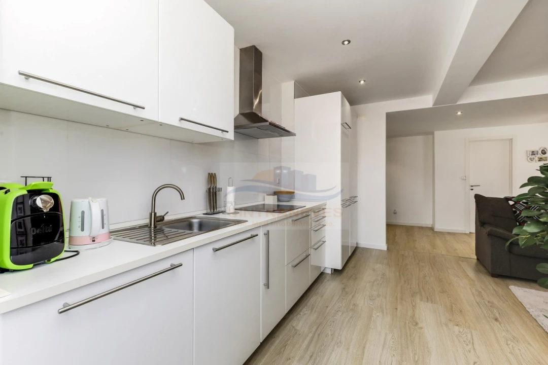 Apartamento T2 para Venda em Mina de Água Foto 9