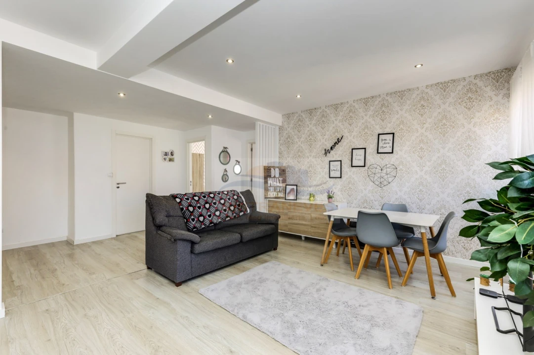 Apartamento T2 para Venda em Mina de Água Foto 10