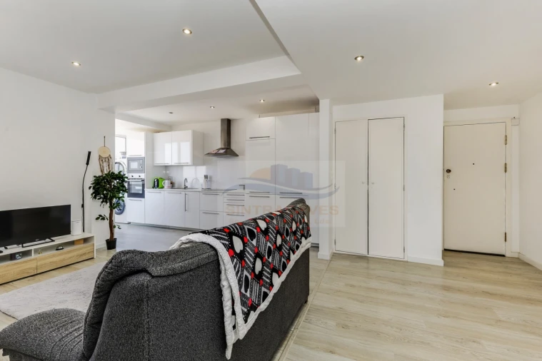 Apartamento T2 para Venda em Mina de Água Foto 4