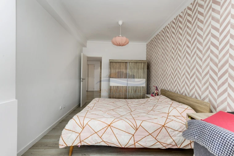 Apartamento T2 para Venda em Mina de Água Foto 12