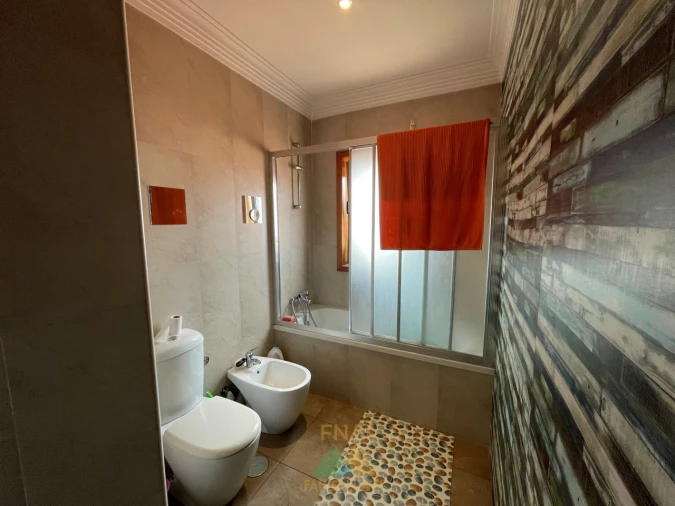 Moradia T4 para Venda em Arcozelo Foto 14