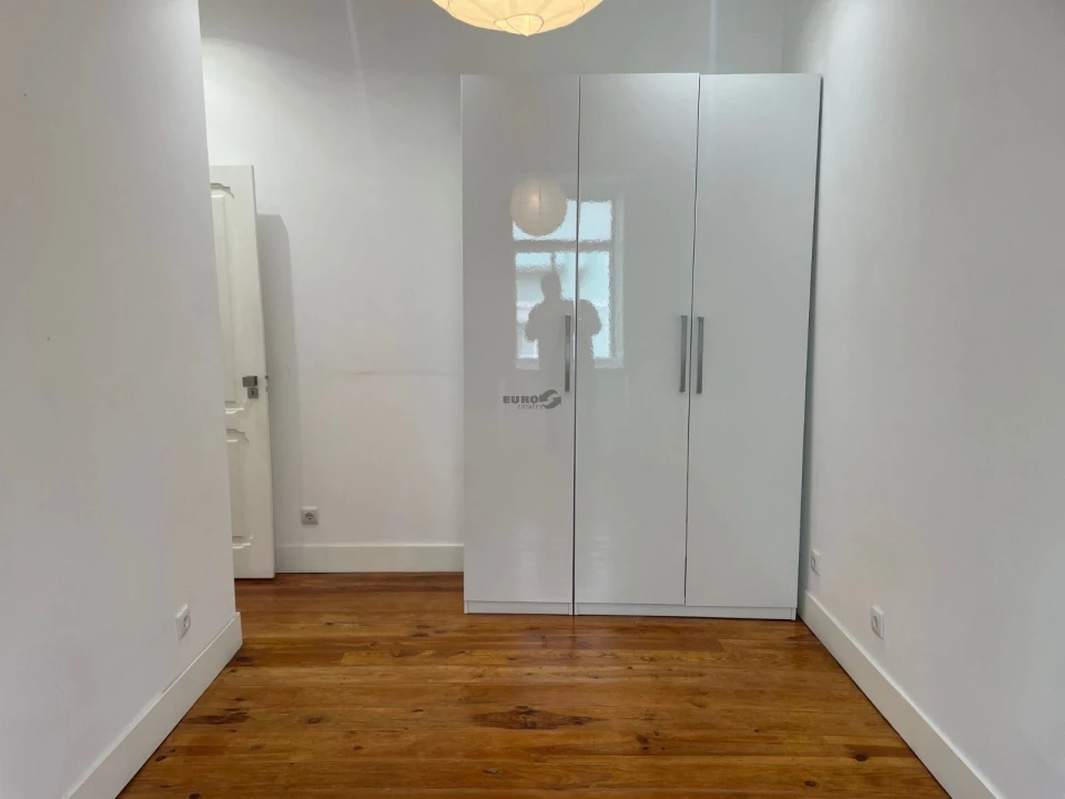 Apartamento T2 para Venda em Avenidas Novas Foto 10