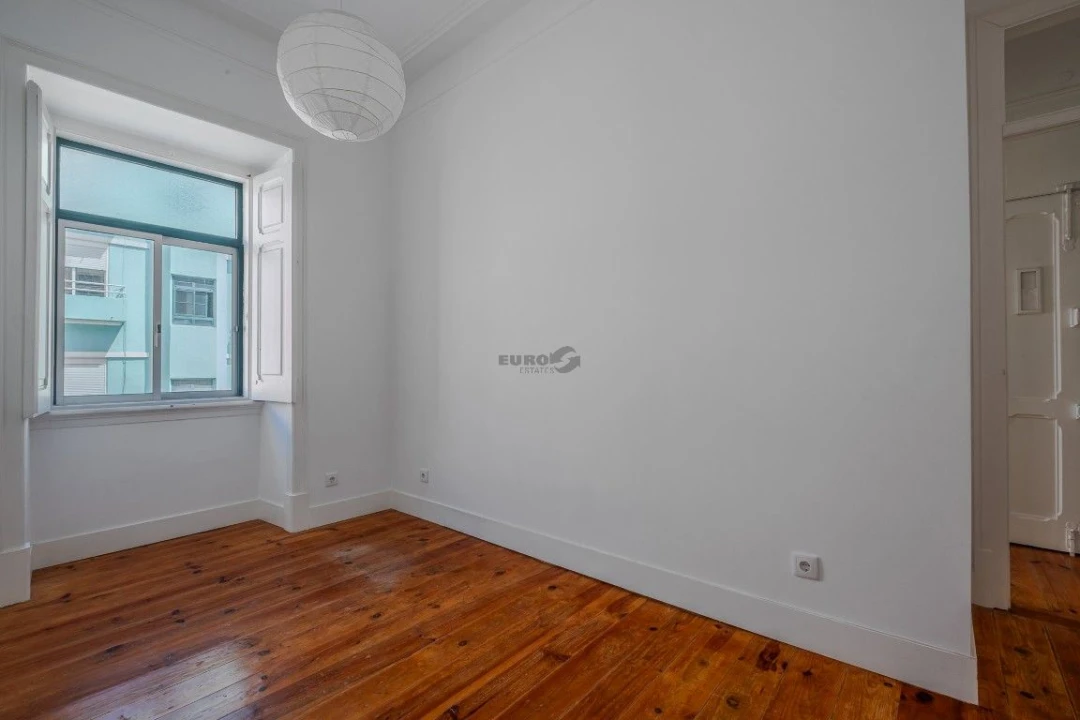 Apartamento T2 para Venda em Avenidas Novas Foto 10