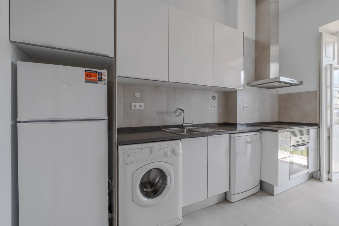 Apartamento T2 para Venda em Avenidas Novas Foto 22